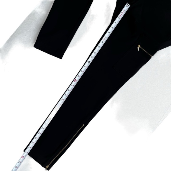 St. John Gold Label NWOT Black Gold Snap Zipper Angle Cargo Pointe Pant Size 8 - Picture 5 of 8